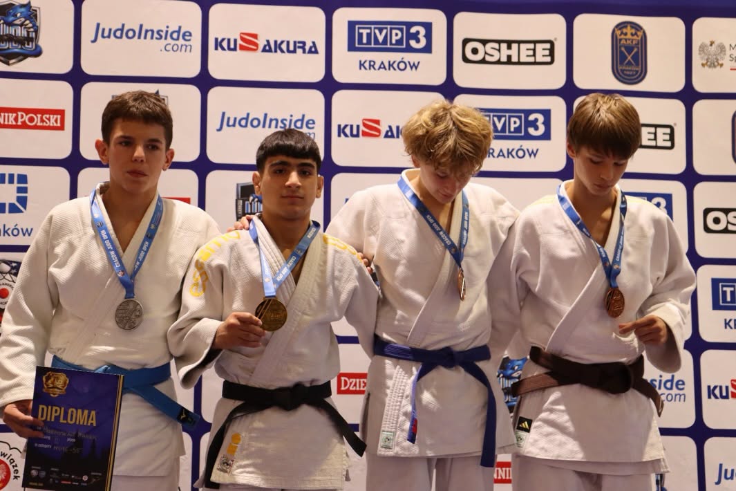 Cüdoçularımız Polşadan 11 medalla dönür