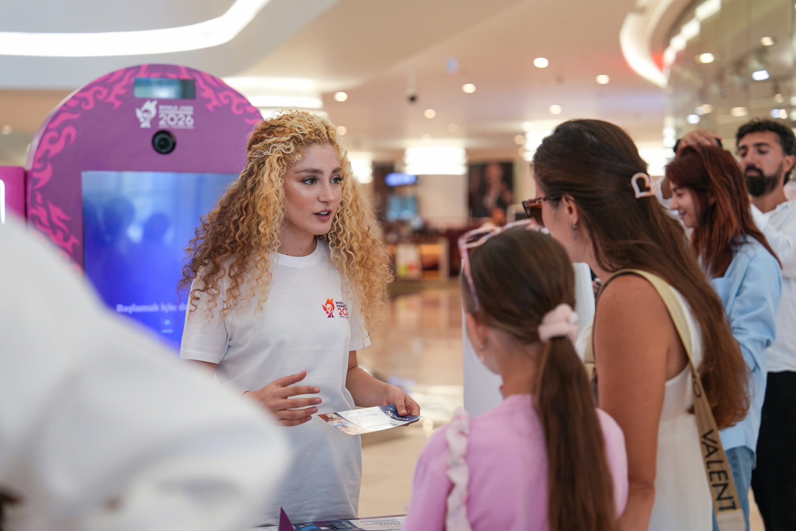 “Dəniz Mall”da dünya çempionatına həsr olunan fan zona yaradılıb