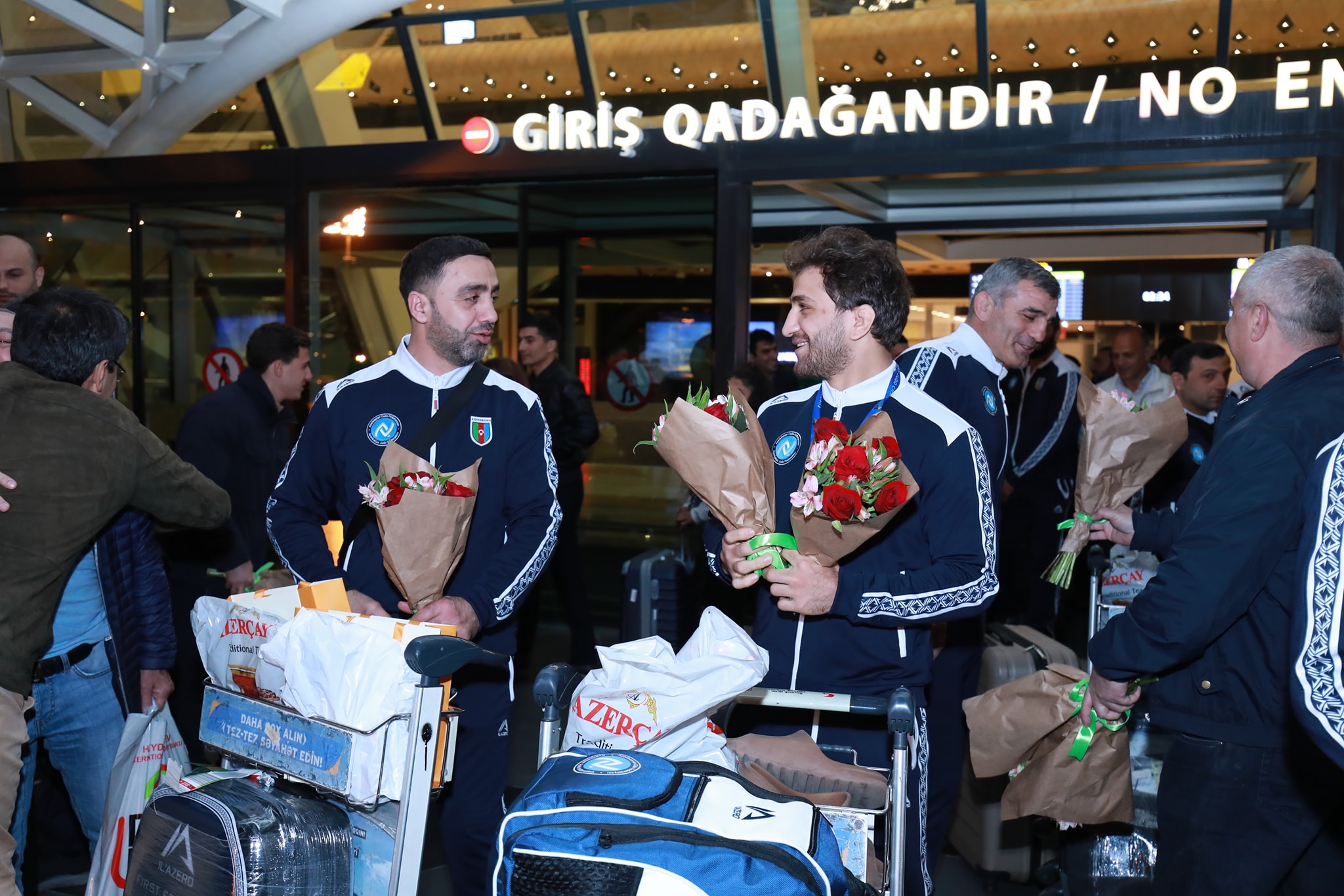 Millimiz vətənə geri dönüb