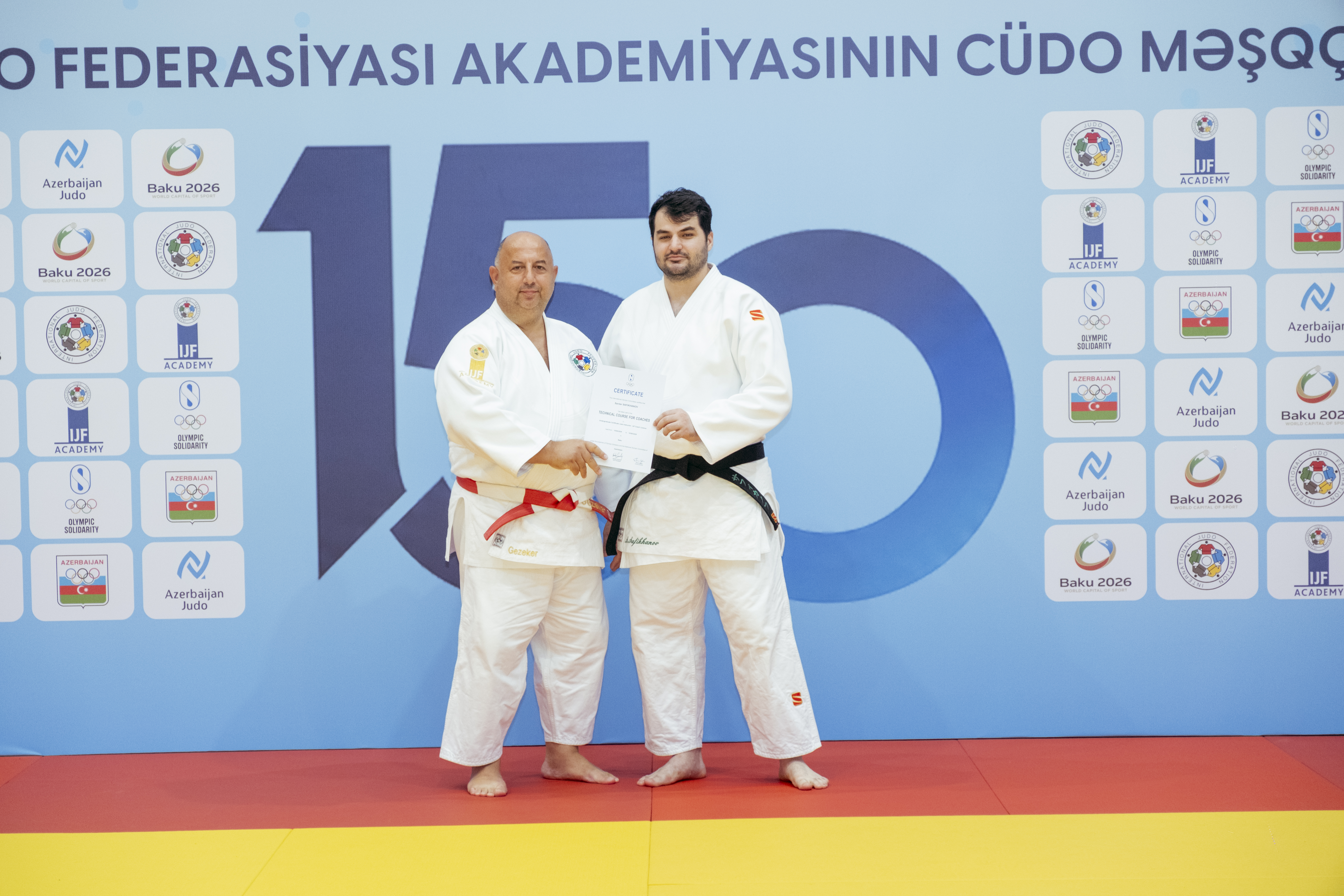 BCF Akademiyasının cüdo məşqçiliyi üzrə 150-ci proqramının iştirakçılarına sertifikatların təqdimolunma mərasimi keçirilib