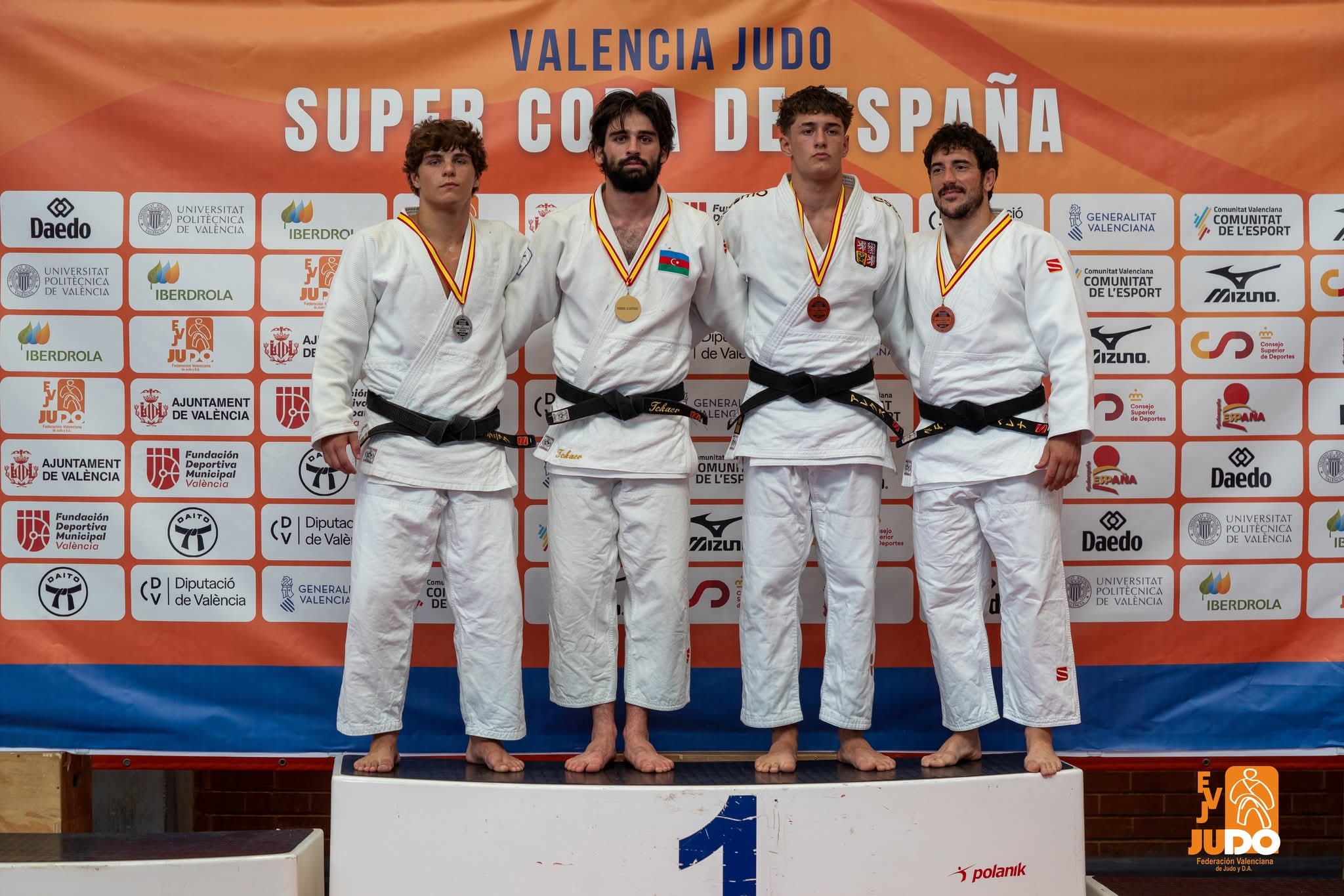 Zelim Tçkayev və Murad Fətiyev İspaniya Super Kubokunda qızıl medal qazanıb
